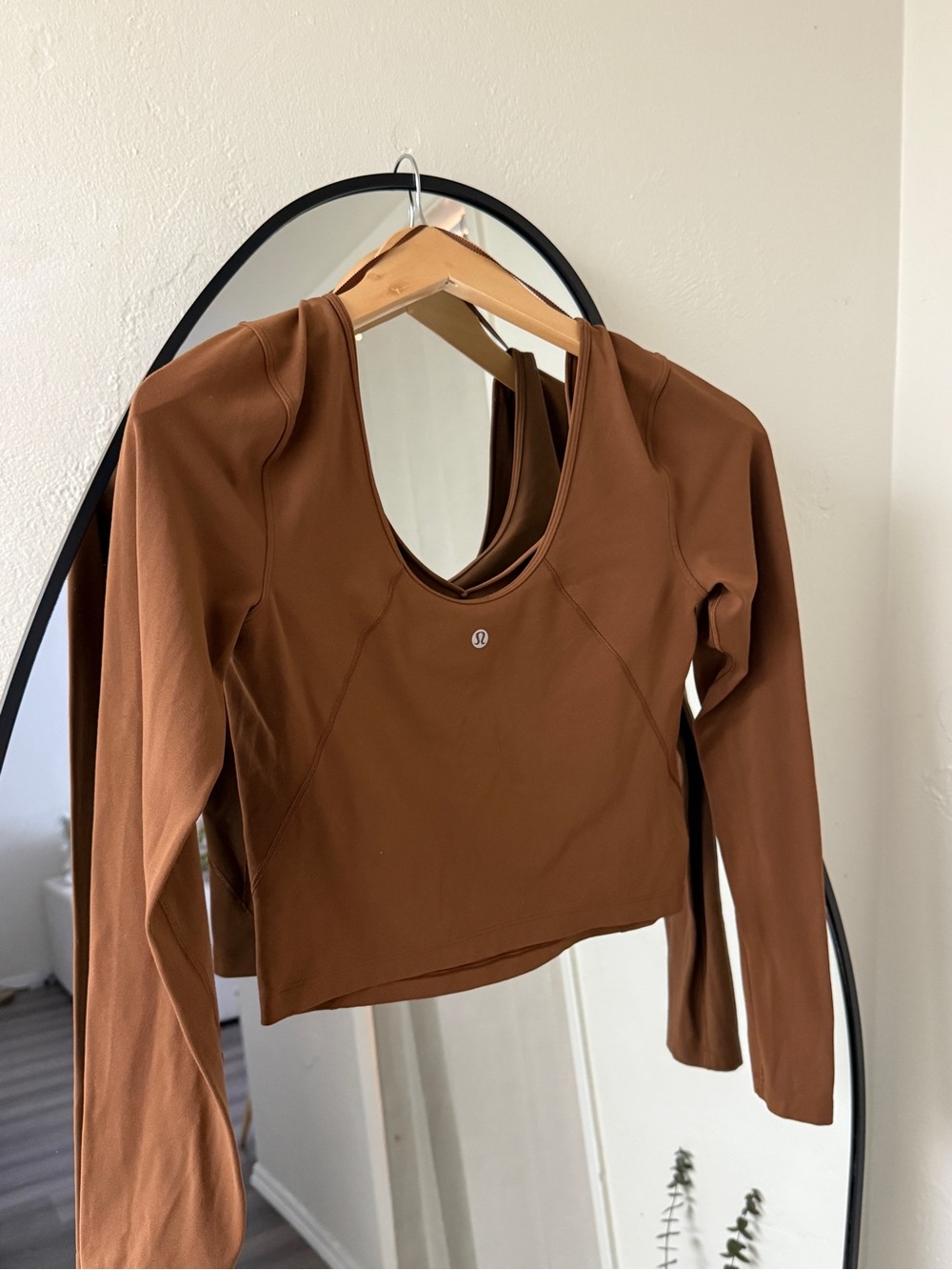 Lululemon Align Java Brown Long Sleeve Cropped Top Shirt - Picture 4 of 5